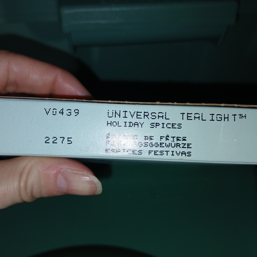 NIB PartyLite 2 Dozen Candles 3 Holders - Picture 9 of 9